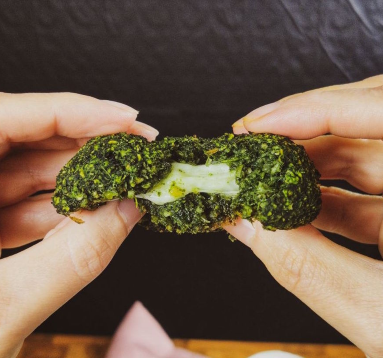 Vegan σπανακοκεφτέδες | 51 θερμίδες ο ένας σπανακοκεφτεδες