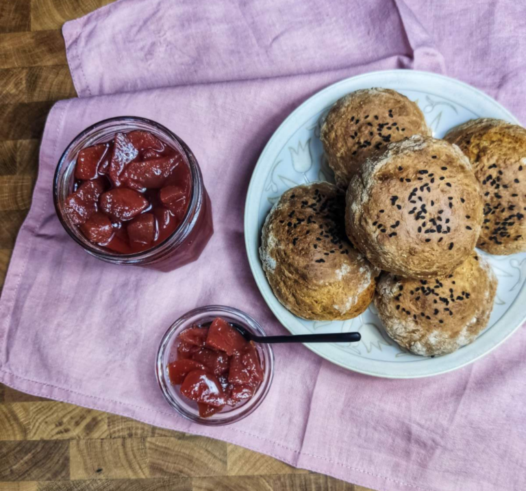 Σπιτικά ψωμάκια με αλεύρι ολικής |Πρωινό ή burger ψωμακια-για-μπεργκερ