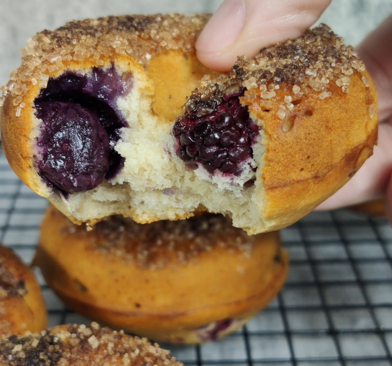 Vegan donuts χωρίς ζάχαρη με blueberries | 80 θερμίδες ντονατς-χωρις-ζαχαρη