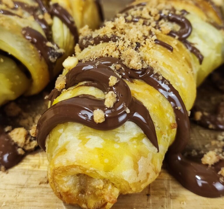 Γρήγορα κρουασανάκια με γέμιση που λιώνει στο στόμα | Χωρίς ζάχαρη