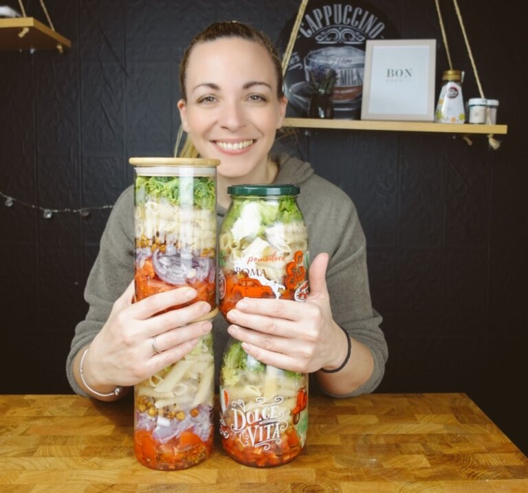 Ταπεράκι γραφείου: Σαλάτα για 4 μέρες