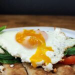 αυγά-ματια-σε-φετα