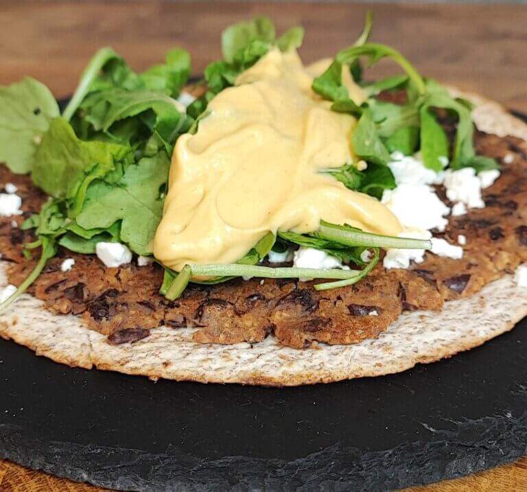 Γρήγορο γεύμα με τορτίγια και κιμά φασολιών | Έτοιμο σε 15′