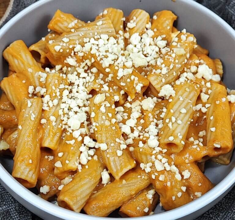 Σάλτσα για ζυμαρικά με 6 κρυμμένα λαχανικά