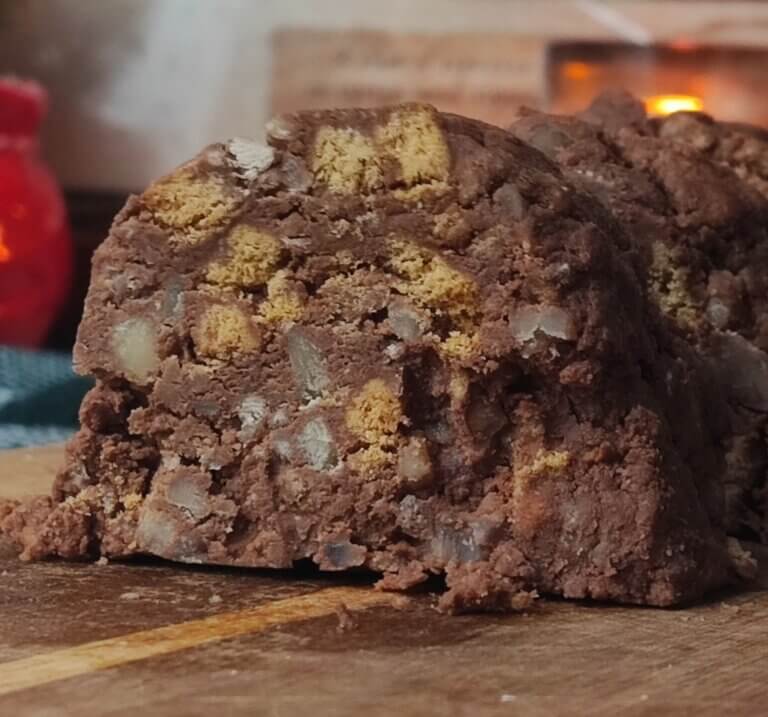 Κορμός Σοκολάτας με Κάστανα (Fudgy & Χριστουγεννιάτικος)